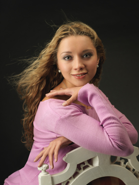 Анна Лузгина