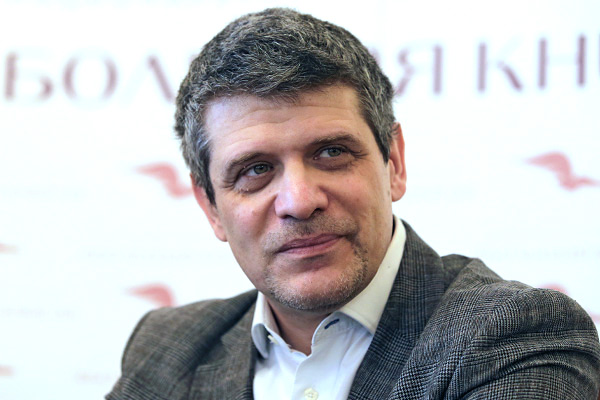 Дмитрий Бак